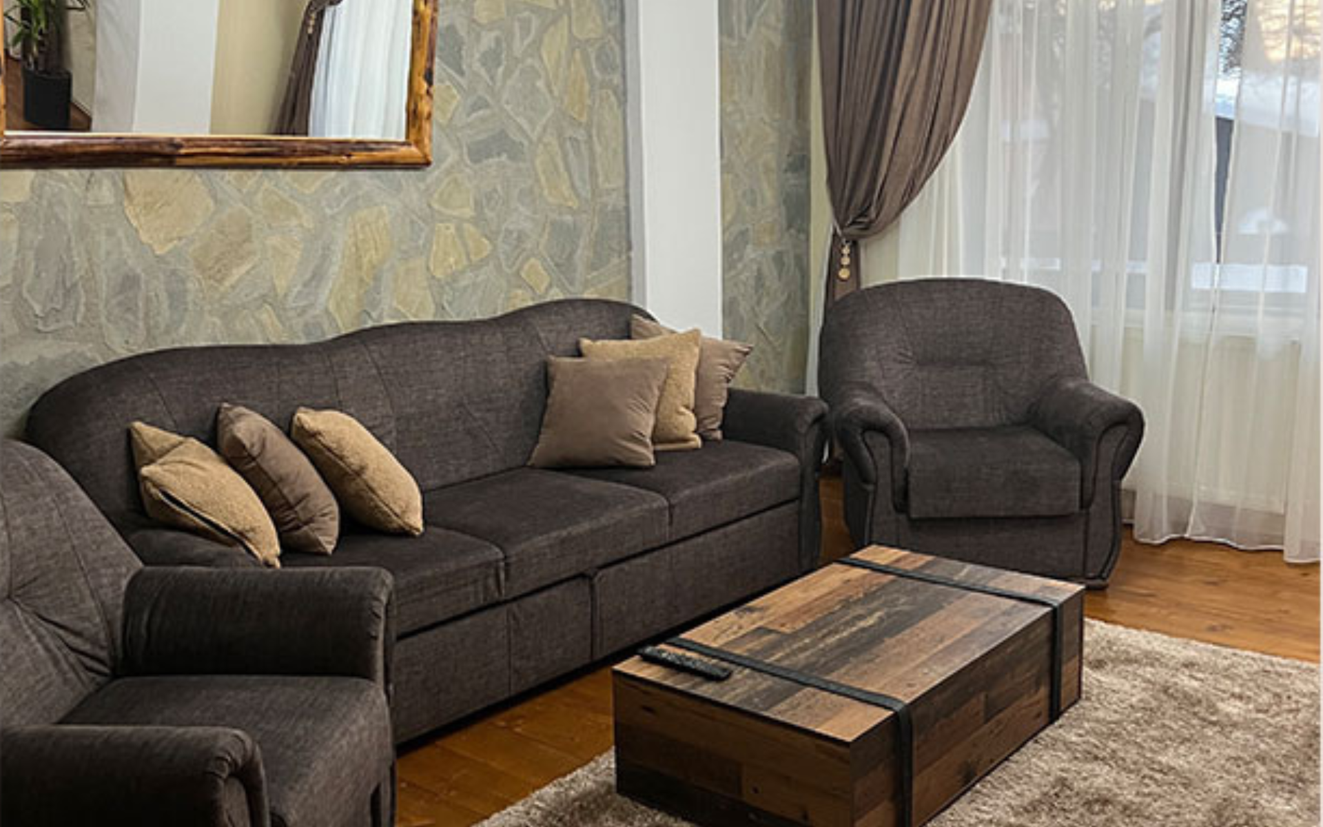 Apartament Tematic – imagine 2 din 5